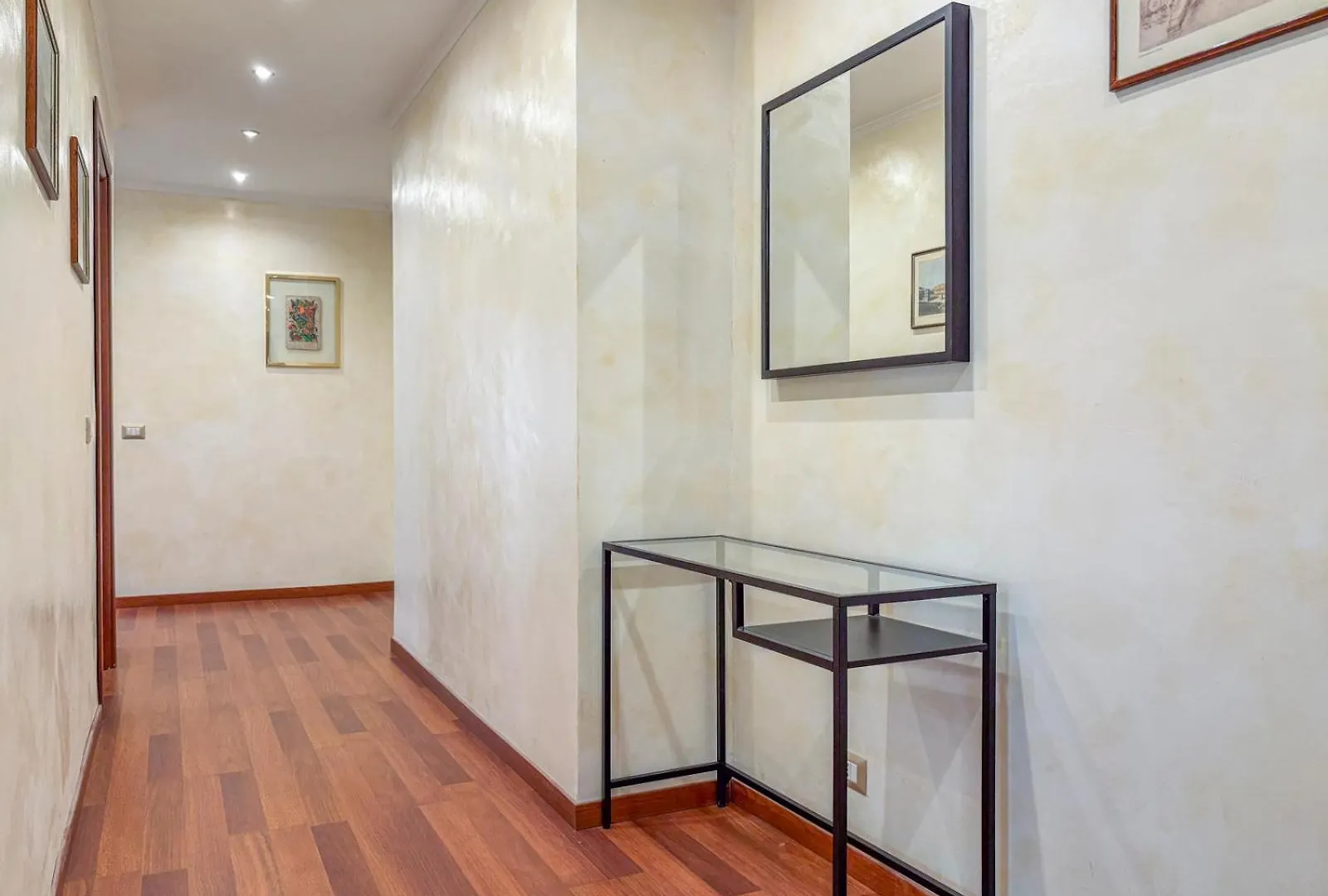 Metro C -Castani Charm Apartment Rome Italy