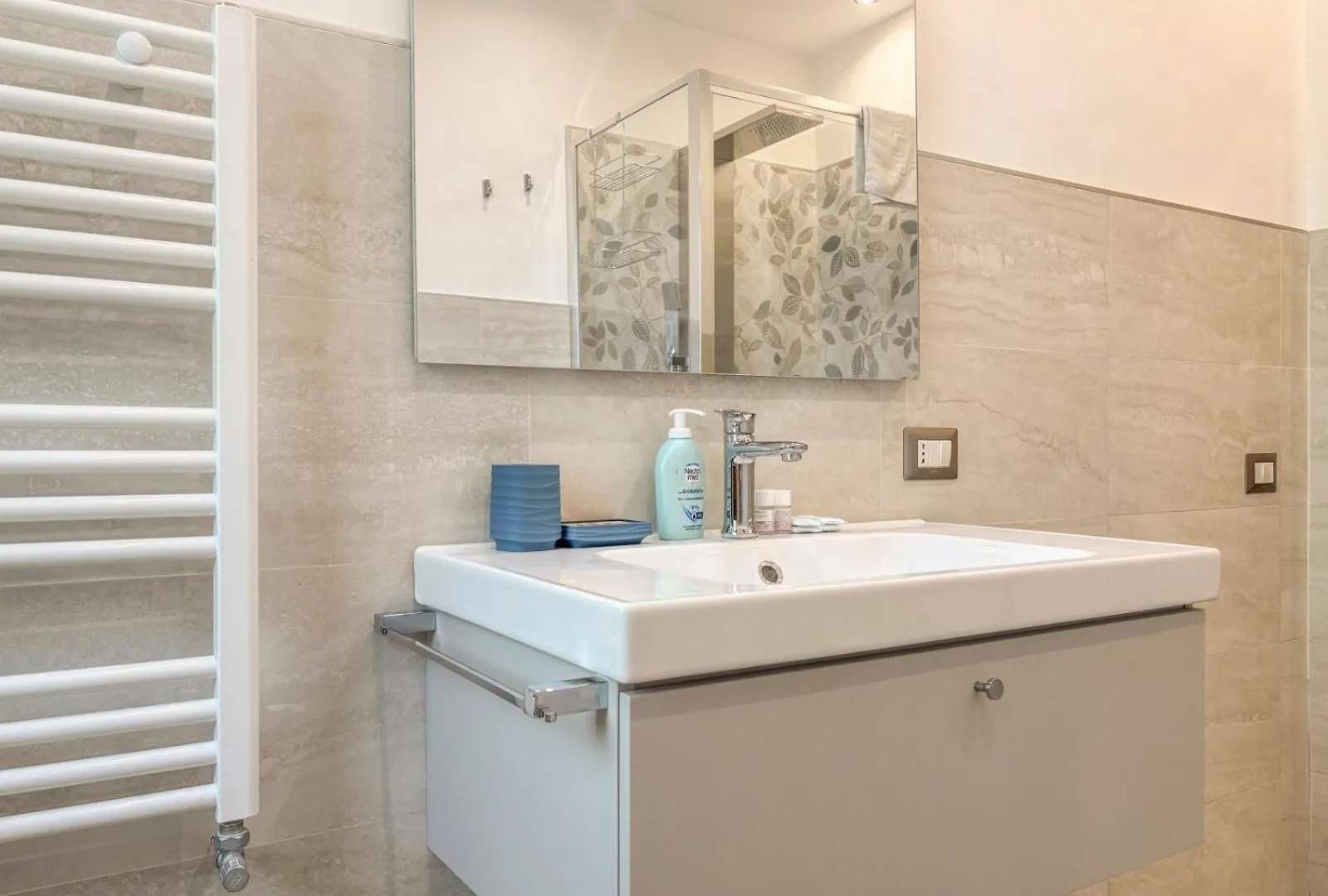 Metro C -Castani Charm Apartment Rome
